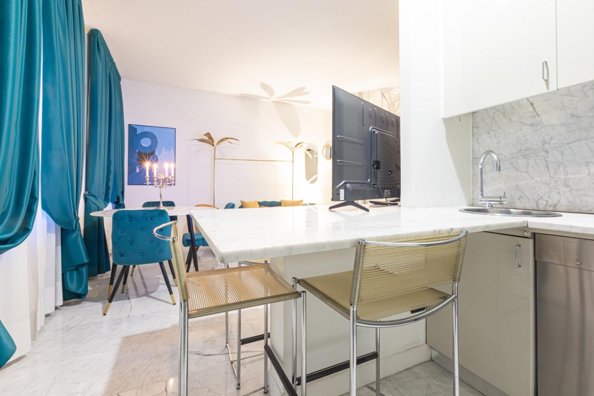 Monte Napoleone Split-Level Terrace Apartment - Top Collection 米兰 外观 照片