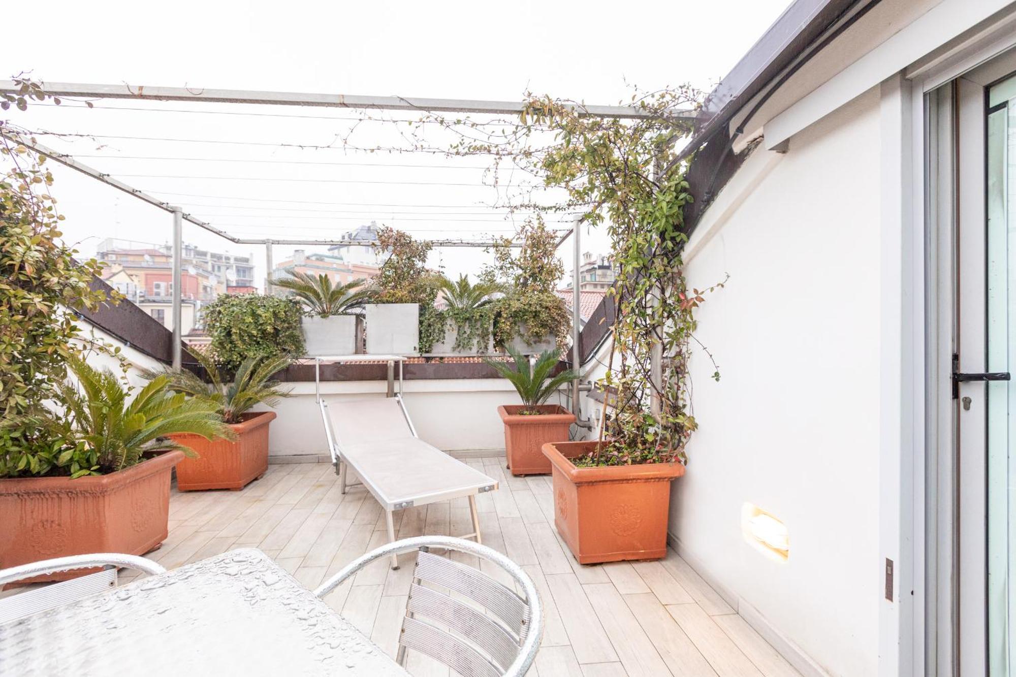 Monte Napoleone Split-Level Terrace Apartment - Top Collection 米兰 外观 照片